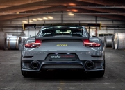 JNH体育-马刺淘汰赛过关雄鹿，浓眉擎天一柱，团队篮球终胜孤星闪耀