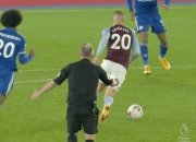 JNH体育-包含荷兰豪取四连胜，被视为黑马冲击强的词条