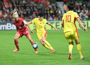 金年会体育-女足比赛中球队发挥出色，努力拼搏