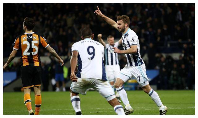 包含斯特拉斯堡在最新一场比赛中失利的词条