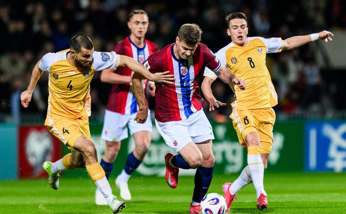 包含德国大胜摩尔多瓦，提前锁定小组头名的词条