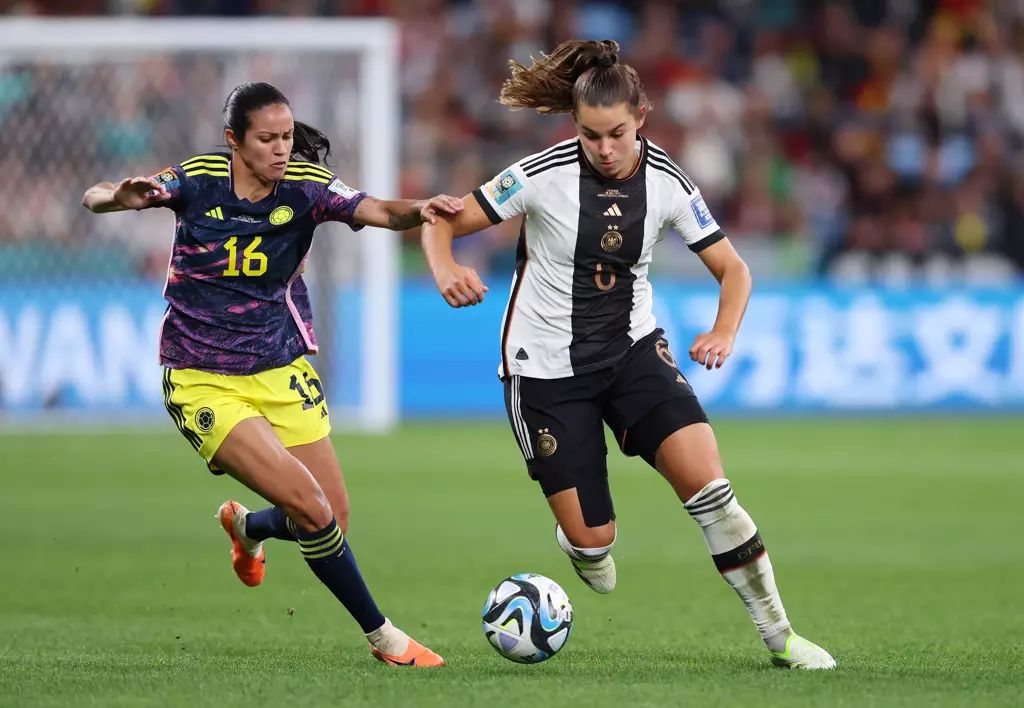 德国女足战胜日本，晋级女足世界杯四强