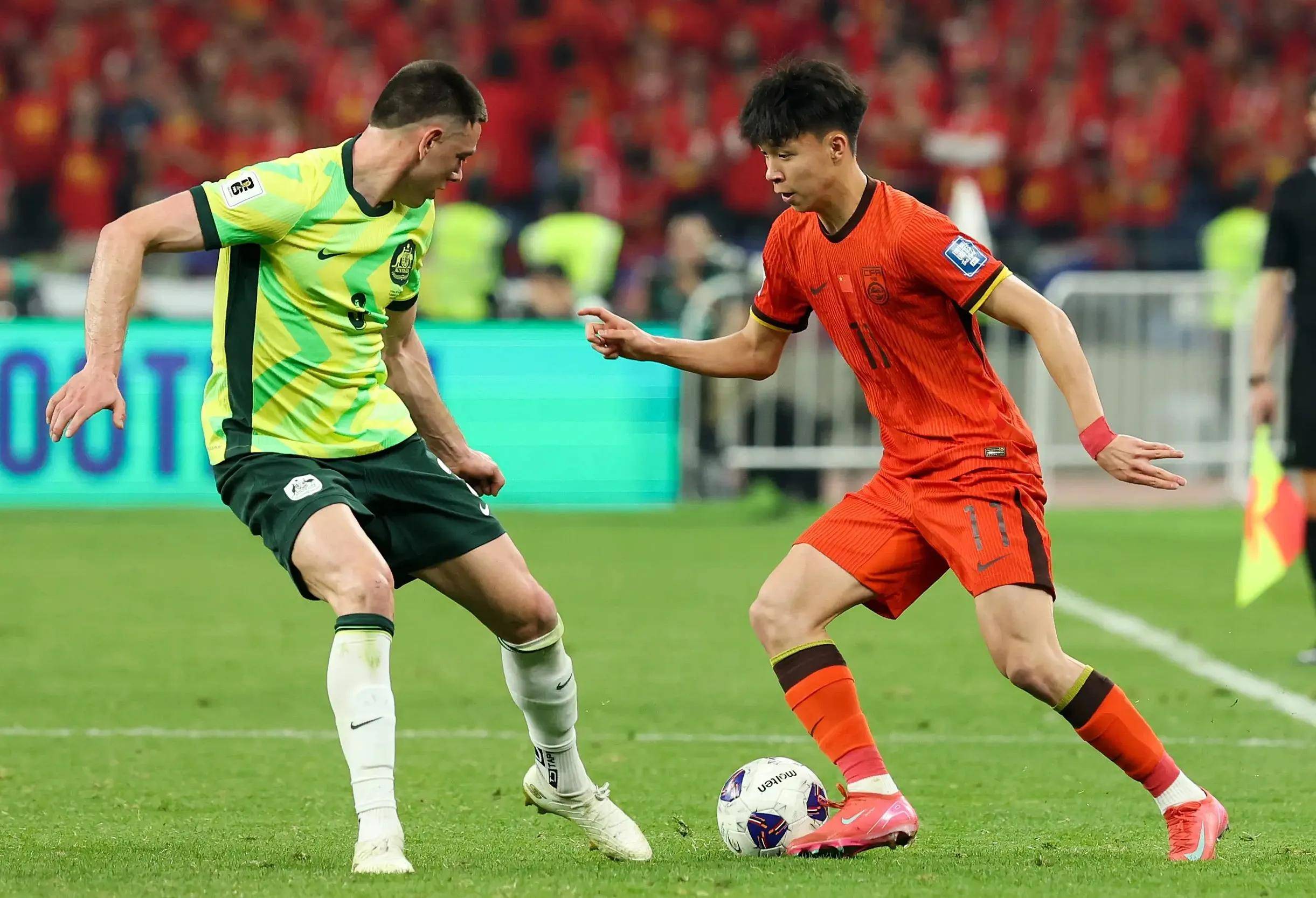 技术比拼：球员技术对决成比赛看点