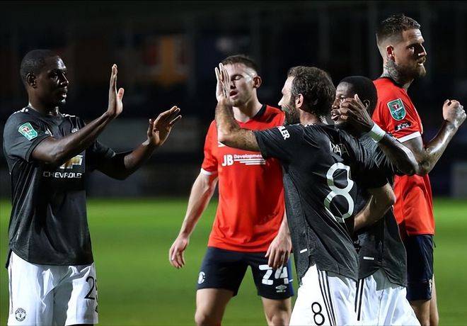 伯恩利遭遇连败困境，斯托克城逆袭胜出