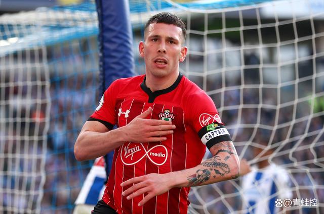 关于阿斯顿维拉客场战平南安普顿，英超保级形势依然堪忧的信息