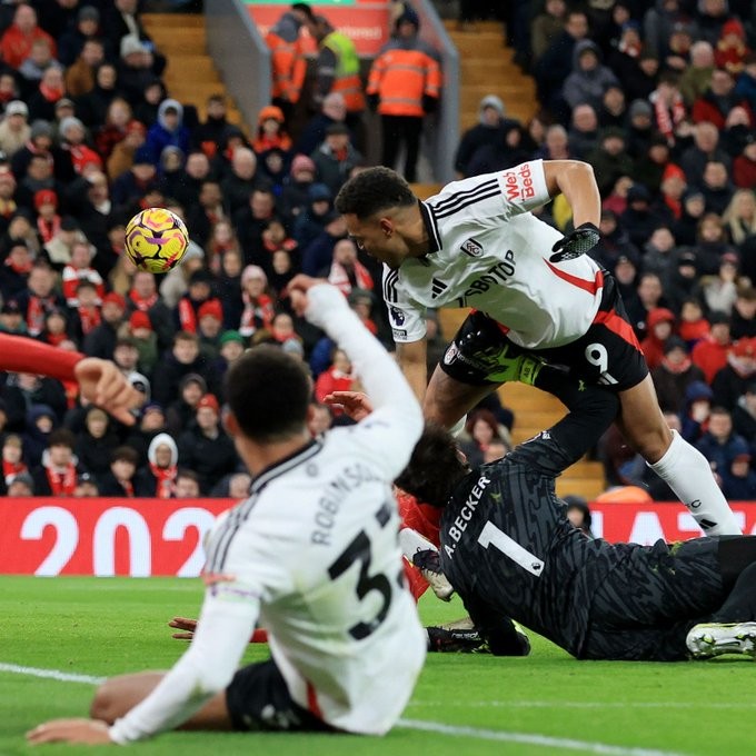 富勒姆半场领先，最后时刻被扳平，主场失利难掩难过的简单介绍