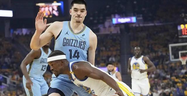 东部决赛战火再次点燃,宿敌对决 东部决赛战火再次点燃,宿敌对决