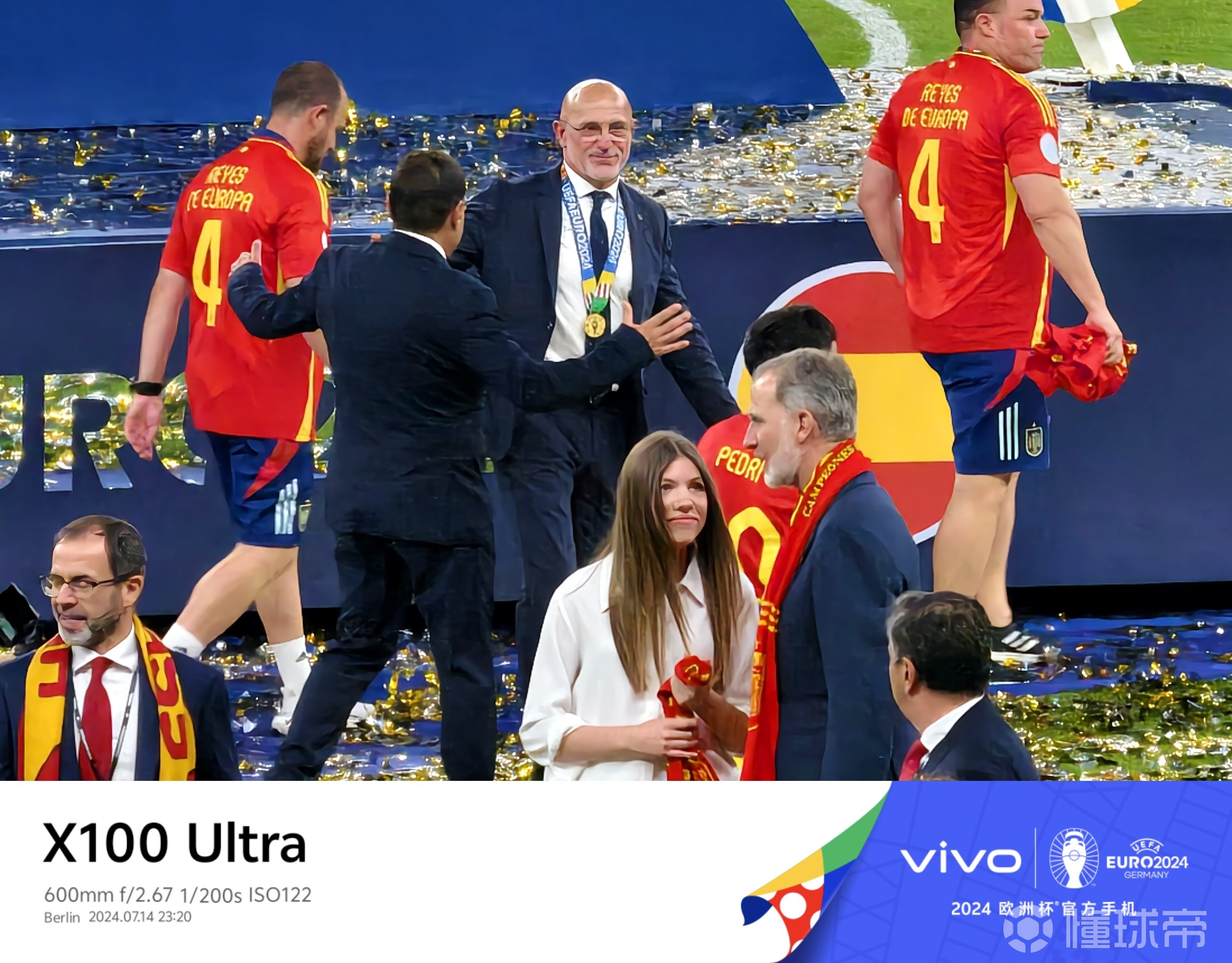 包含栋角国家队晋级欧锦赛,成功击败对手的词条 包含栋角国家队晋级欧锦赛,成功击败对手的词条