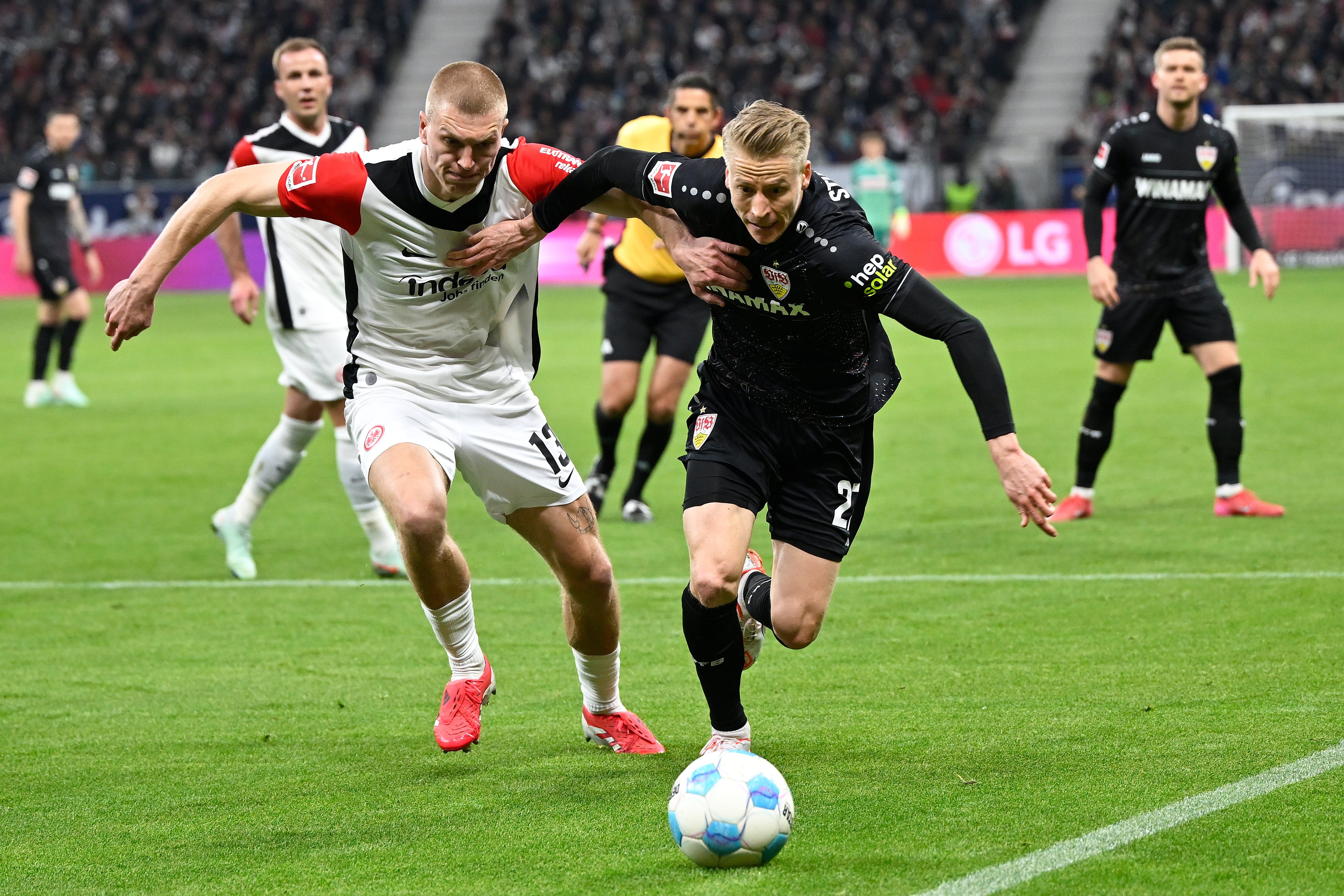 包含施图加特造胜攻力，胜出斯图加特的词条