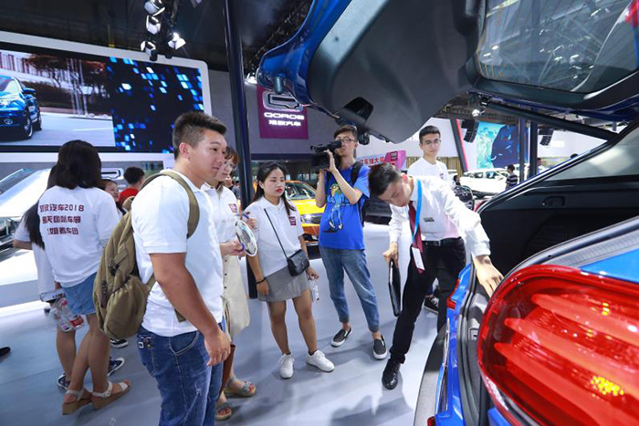 关于重庆豪取四连胜，路途坎坷遇挑战的信息