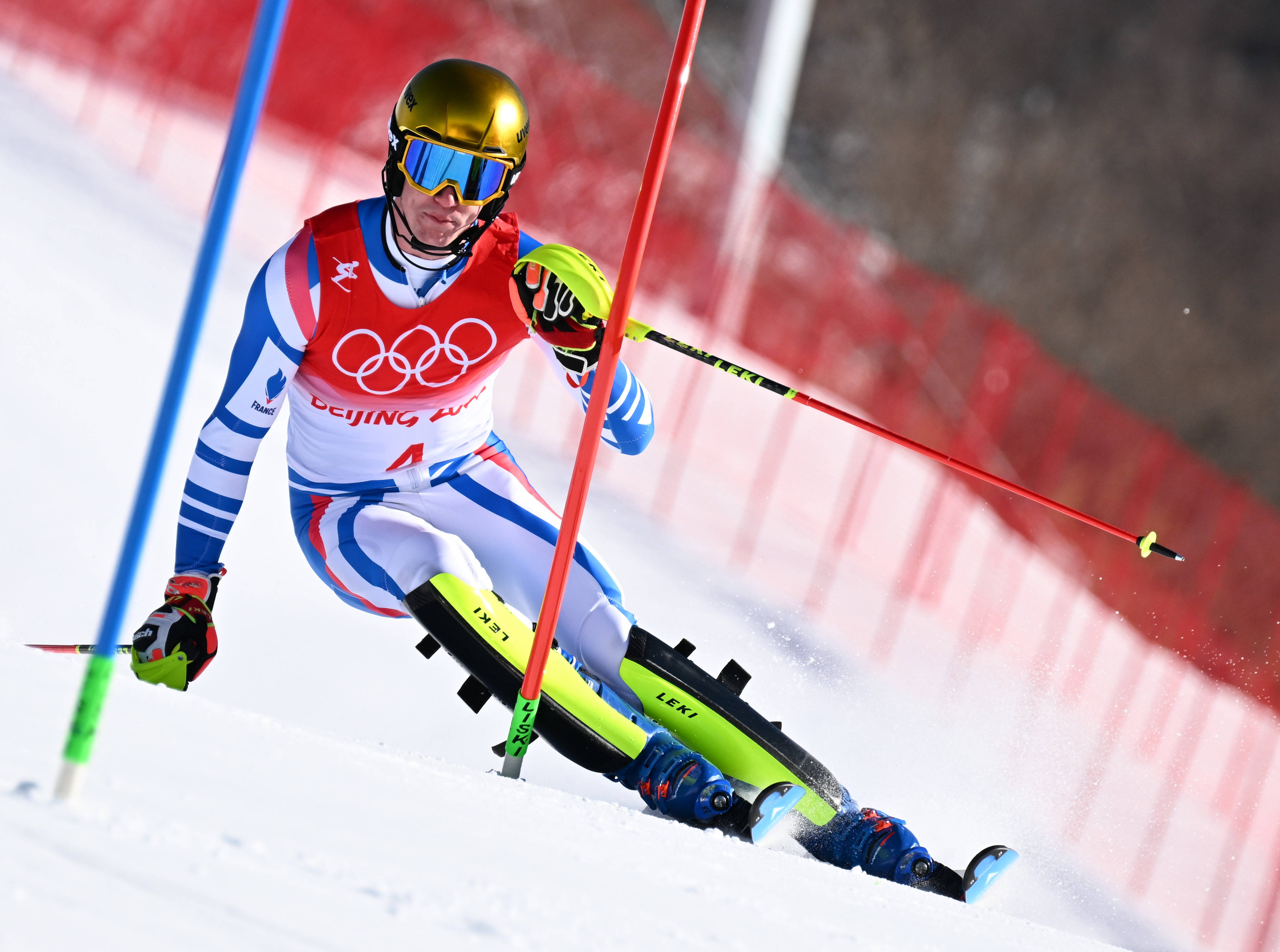 关于挪威滑雪选手速度飞快，轻松夺冠的信息