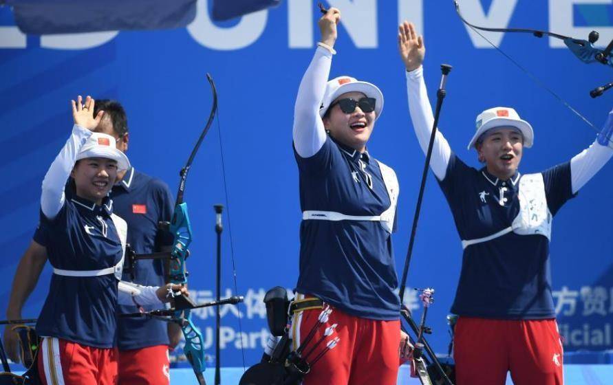 包含巴西射箭选手准确无误，胜出比赛的词条