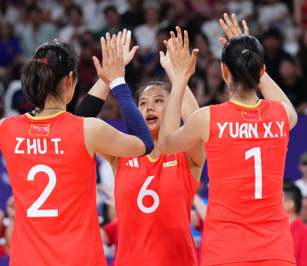 塞尔维亚成功挺进四强，晋级前景看好