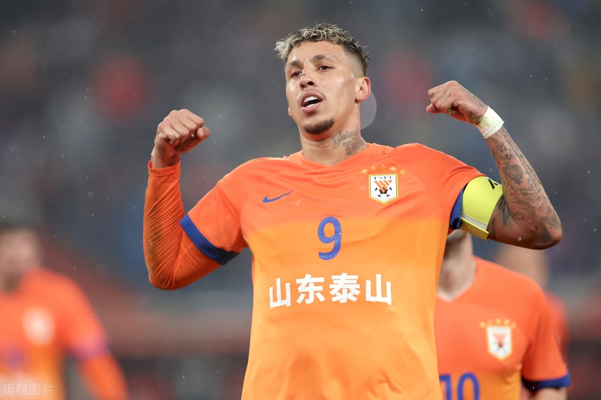 关于上海上港2-1力帆，成功晋级亚冠16强的信息