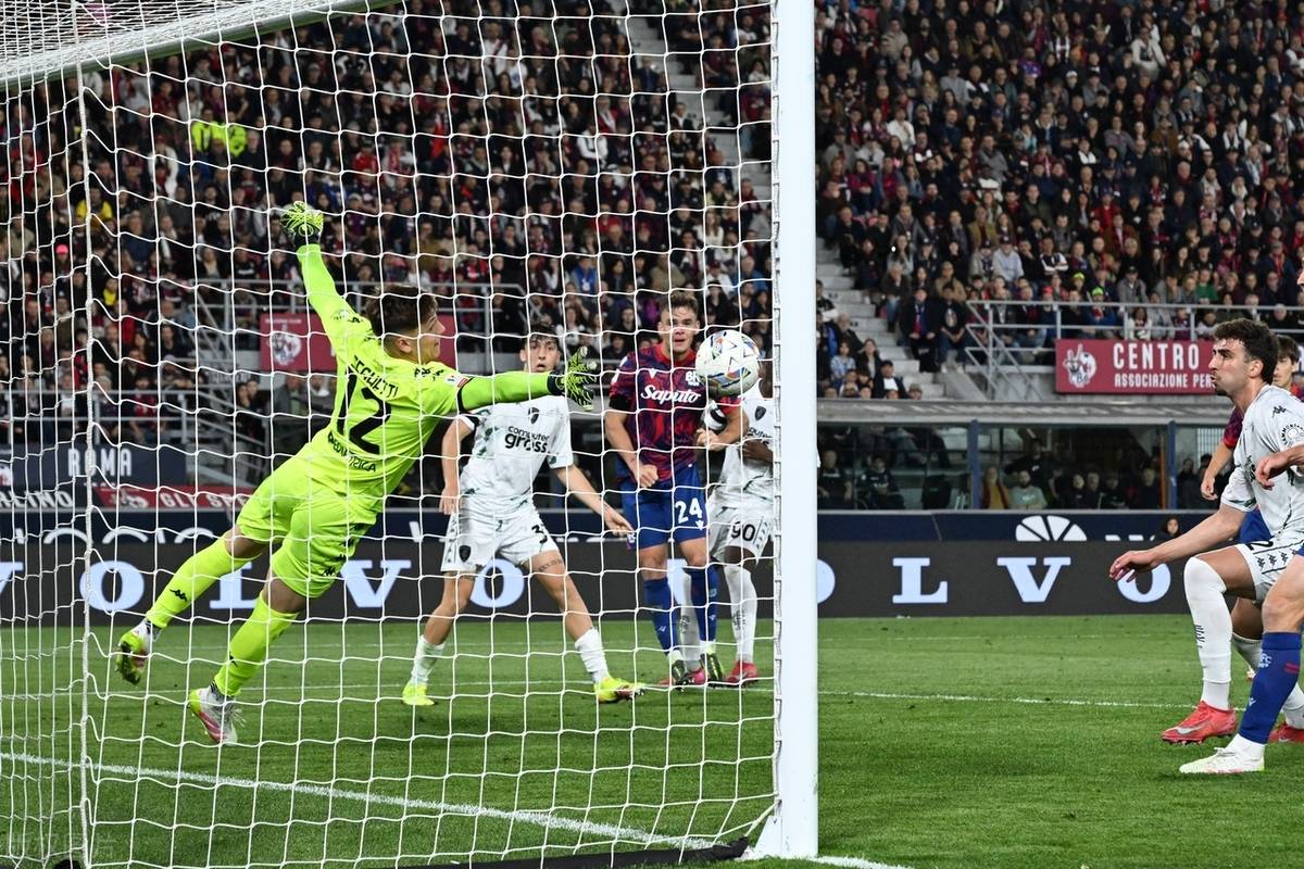 关于博洛尼亚主场大胜，取得三连胜的信息