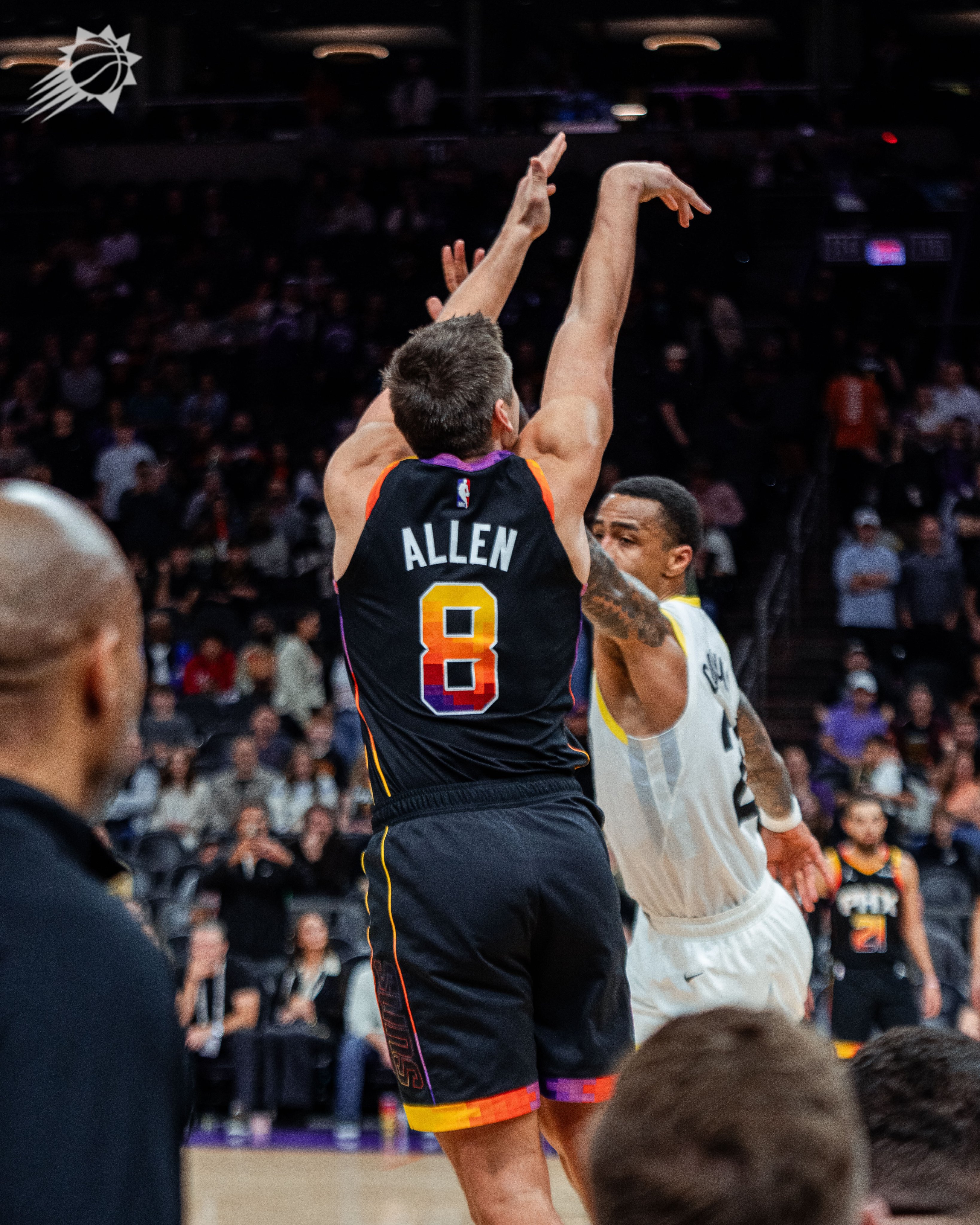 包含阿根廷男篮绝地反击掘金，布克爆发神勇的词条