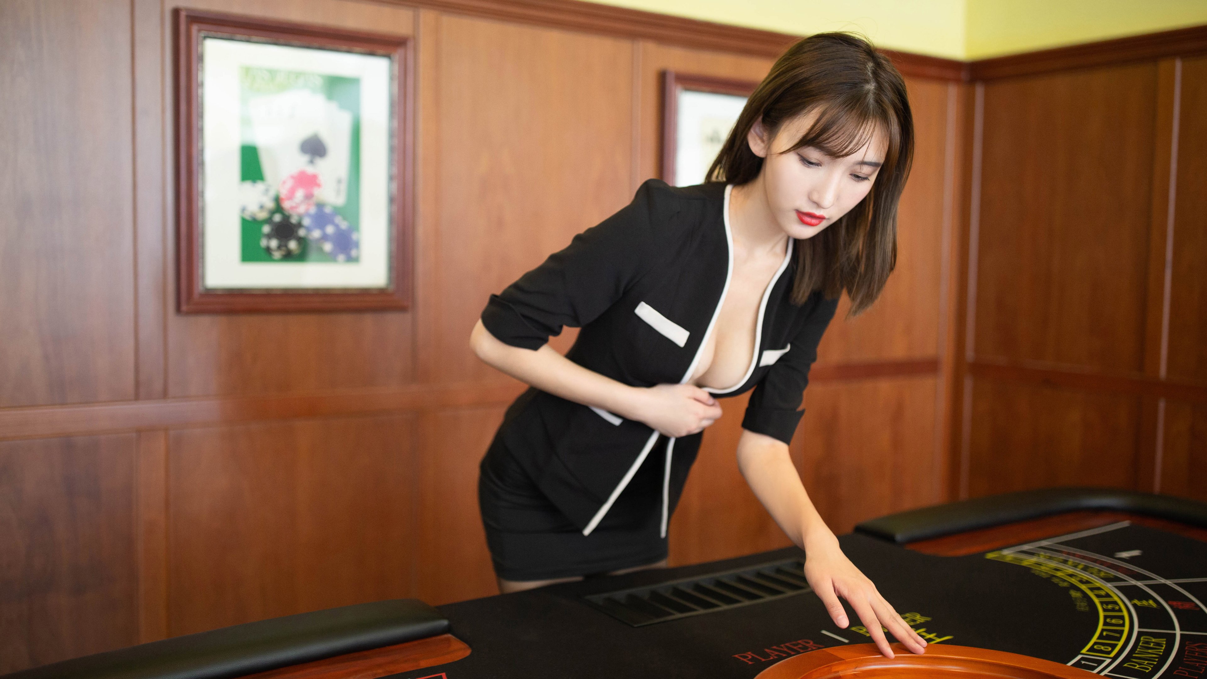 非洲雄鹰撕裂红白间条衫，无名小卒恩佐如何让马竞臣服