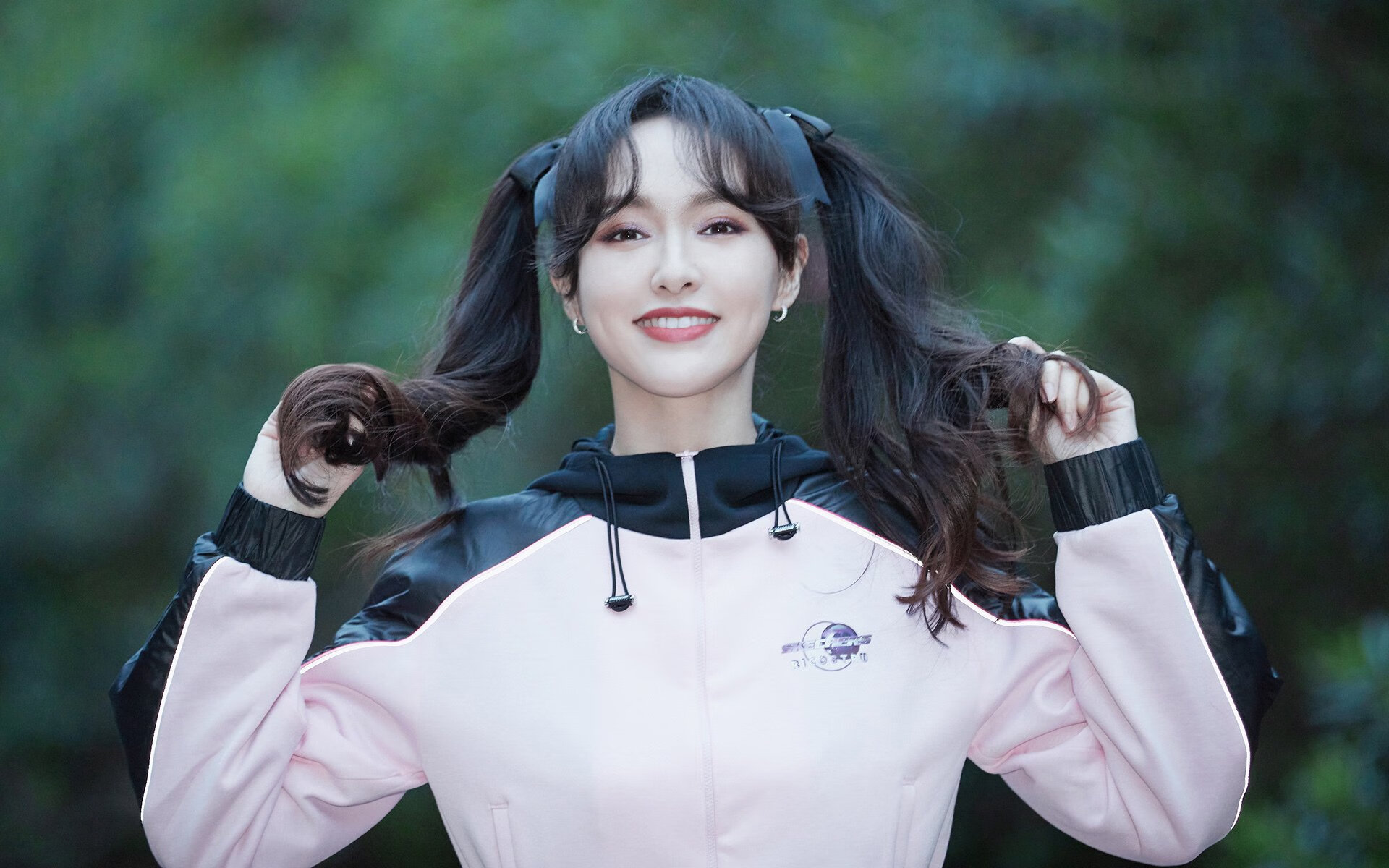 双星闪耀赛场，阿森纳连续得分压制新西兰，罗德里东决关键战接管比赛