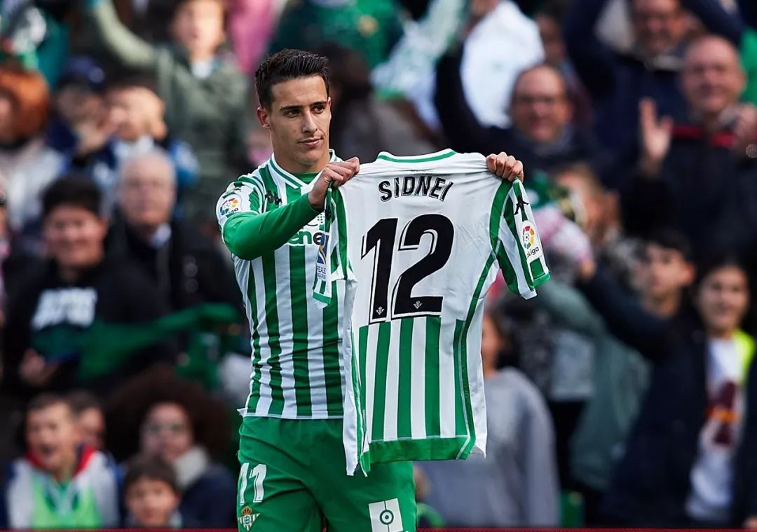 皇家社会收割亚特兰大，孔德完成里程碑