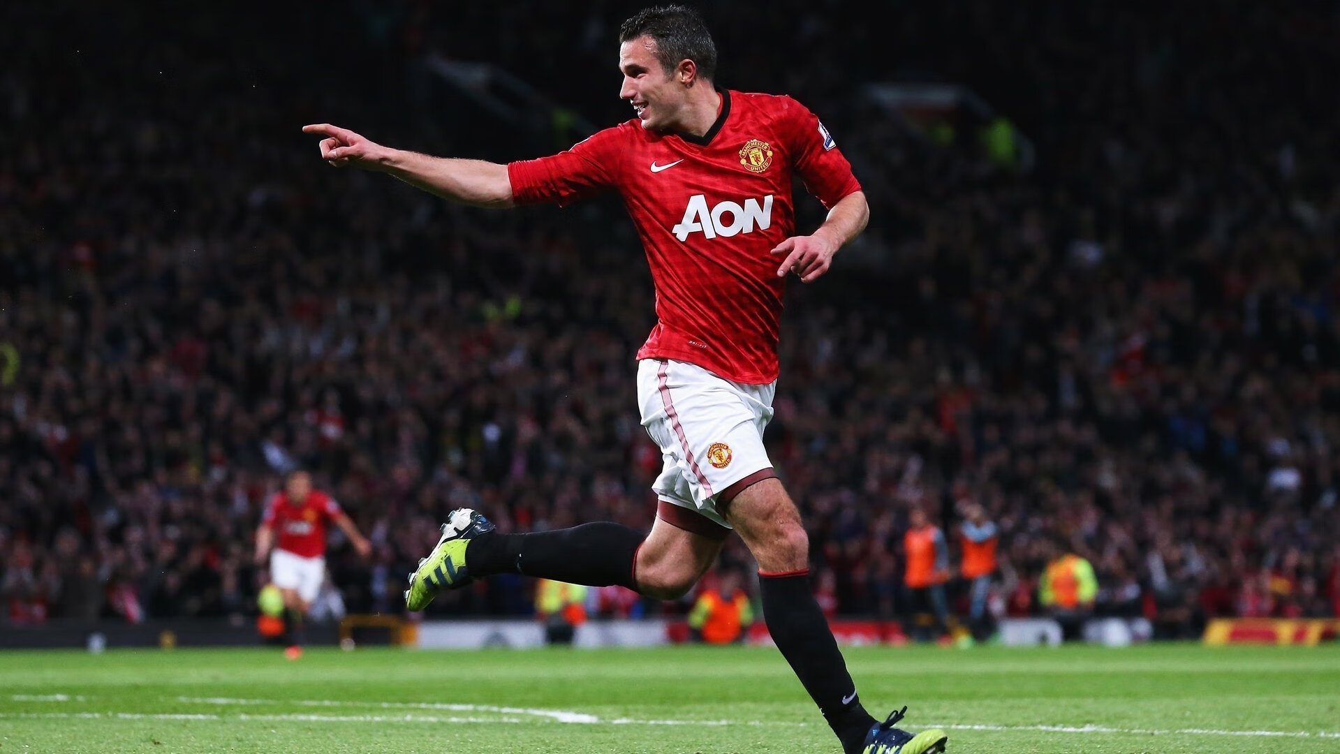 重炮与绞杀，楚阿梅尼的沉默交响曲