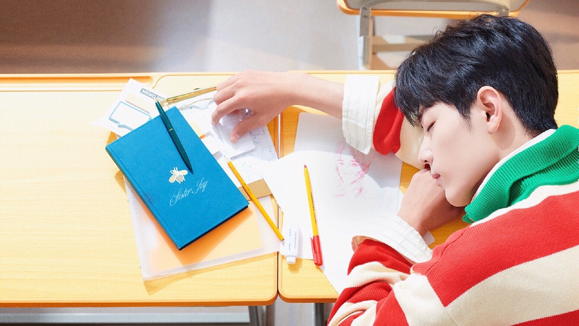 篮球巨人降临绿茵场，戈贝尔欧冠决赛之夜的神奇时刻