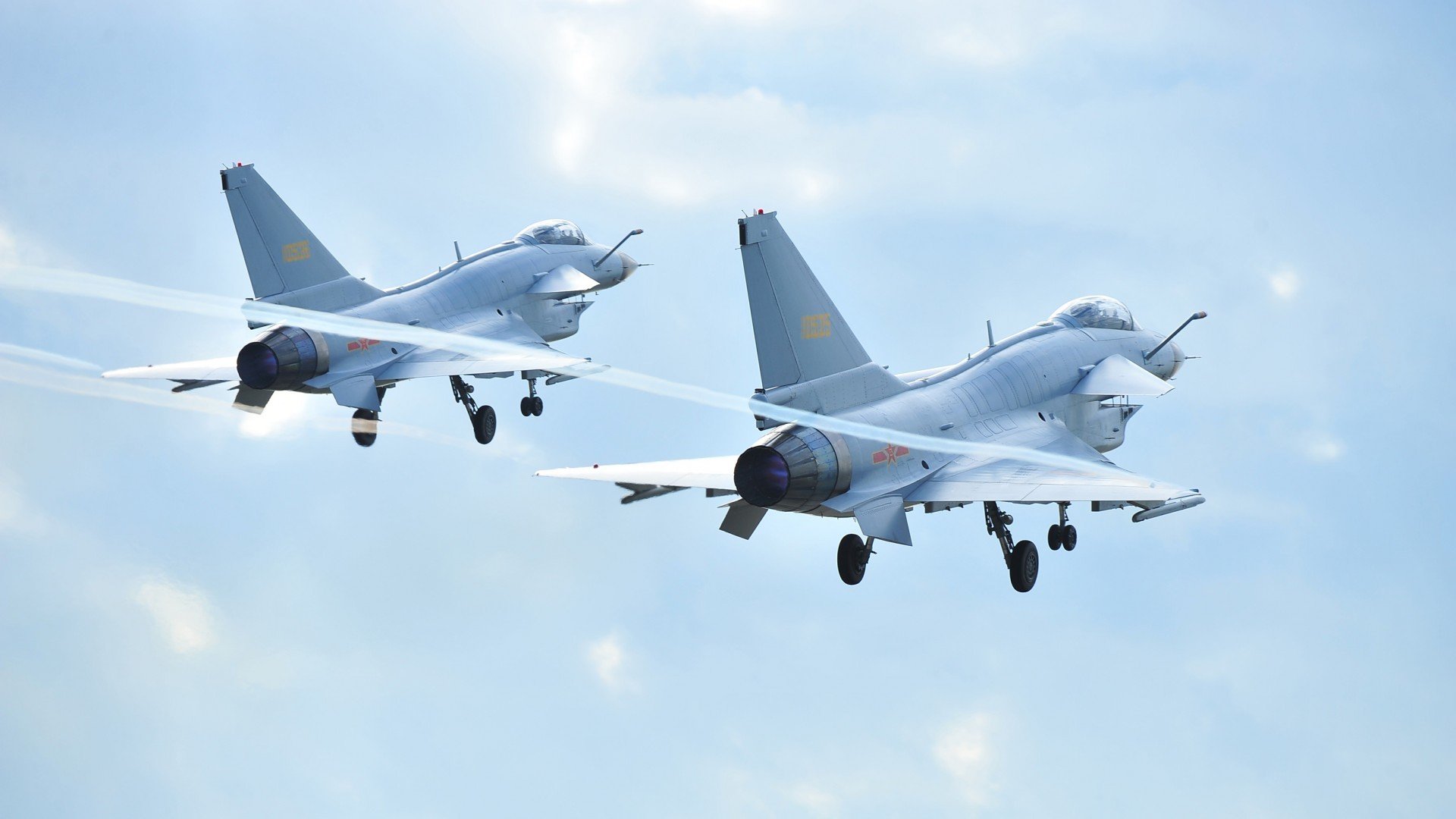 体育奇迹的双重奏,伊拉克足球绝杀厄瓜多尔与奥斯梅恩在NBA季后赛的统治时刻